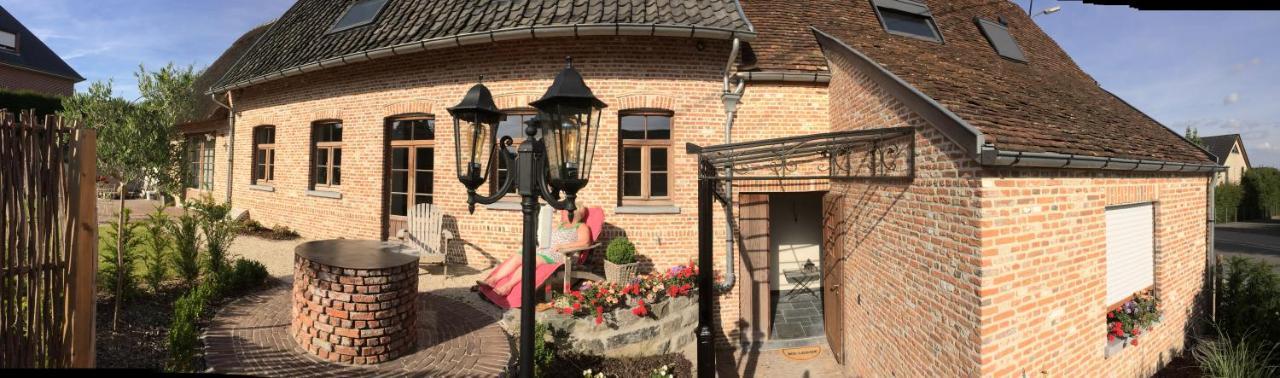 ズワールム Casa Della Nonna Bed & Breakfast エクステリア 写真